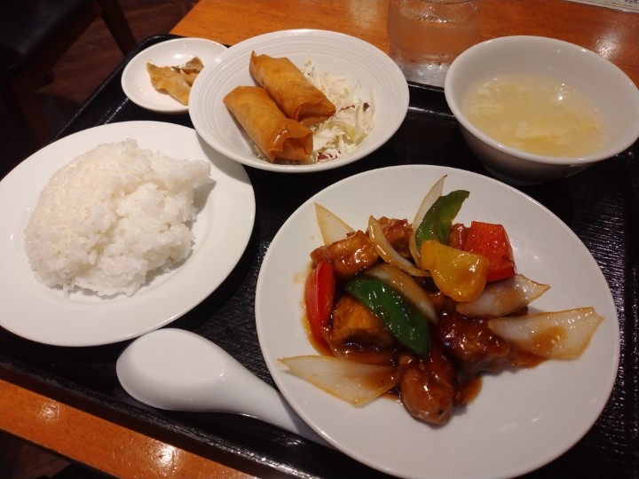 コロワイド(7616)【株主優待利用】朝陽閣で「酢豚定食」を注文！