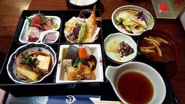 【優待ご飯】大庄 （9979）の「日本海庄や」で「特上 松花堂弁当」を食べてきました♪