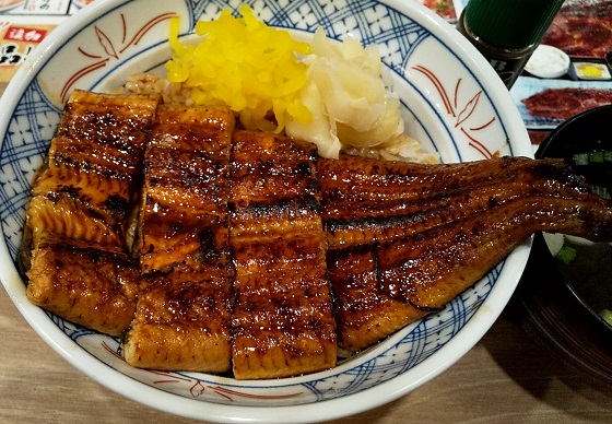 【優待ご飯】SFPホールディングス （3198）の磯丸水産でうな丼(お吸い物付き)を食べてきました♪