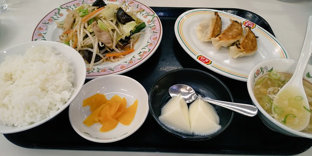 【優待ご飯】王将フードサービス （9936）の「餃子の王将」で「野菜炒め定食」を食べてきました♪