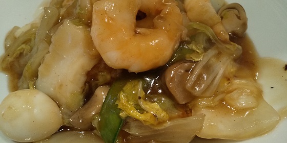 【優待ご飯】すかいらーくHD（3197）の「バーミヤン」で「海鮮3種のあんかけおこげ、たっぷりキャベツの中華サラダ」を食べてきました♪