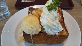 【優待ご飯】大庄 （9979）の「MIYABI Cafe＆Bakery」で「MIYABIハニートースト」を食べて、「あんぱん、コロッケパン」を持ち帰りしました♪