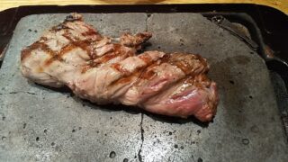 【優待ご飯】松屋フーズホールディングス （9887）の「ステーキ屋松」で「松ロースステーキ200g」を食べてきました♪