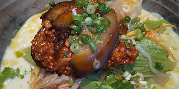 【優待ご飯】リンガーハット （8200）の「長崎ちゃんぽんリンガーハット」で「冷やしちゃんぽん麻婆茄子、ピリカラ半チャーハン」を食べてきました♪