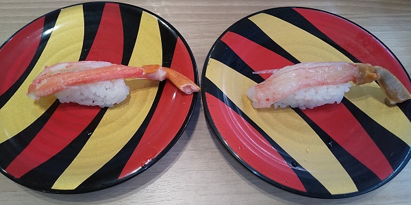 【優待ご飯】カッパ・クリエイト （7421）の「かっぱ寿司」でかに祭り開催中！「生本ずわい蟹、茹で本ずわい蟹、本ずわい蟹ほぐし身、本ずわい蟹爪下肉、クランブルチーズケーキ」を食べてきました♪