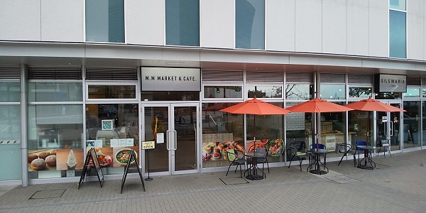 【優待ご飯】コロワイド(7616) 「 MM MARKET & CAFEみなとみらい店」で「海老とお野菜の海鮮パッタイ」を食べてきました♪