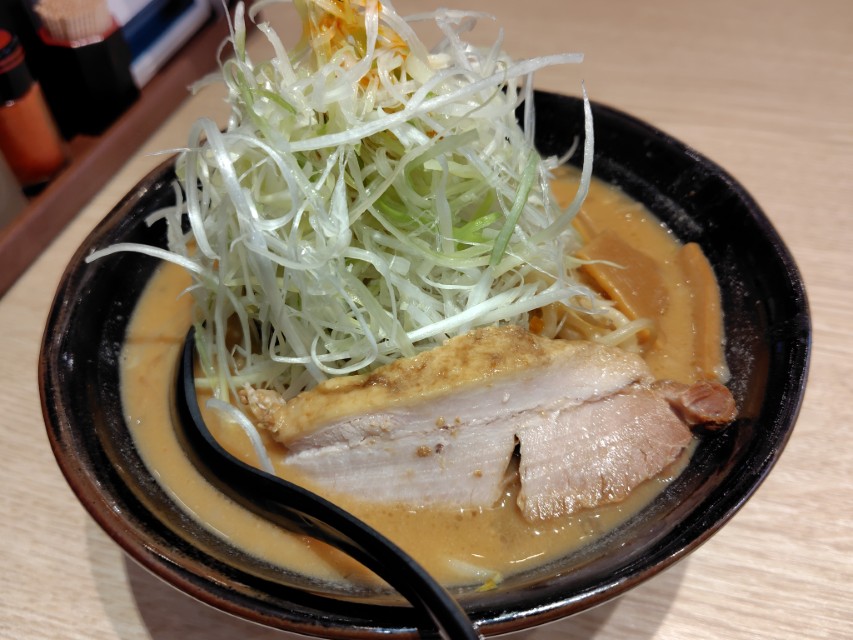 ガーデン(274A)【調査】萬馬軒でネギ味噌らーめん!