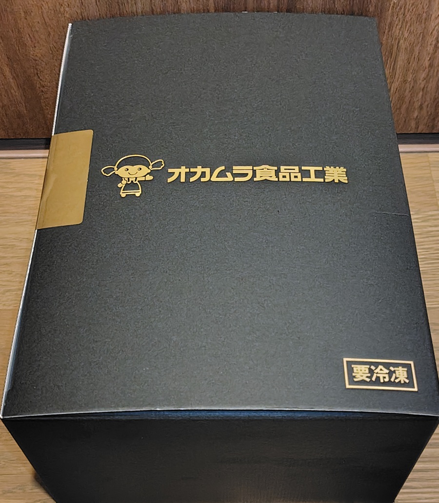 オカムラ食品工業(2938)【株主優待】青森サーモン、おさしみ、中塩仕込み 焼き魚用、ステーキ、活き造り一夜漬け、ぱらぱらタイプ!8,000円相当!2026年6月権利!
