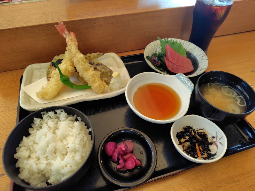 東京建物(8804)【株主優待】カタログギフトや施設利用券がもらえる!いつ届く?使い方は?