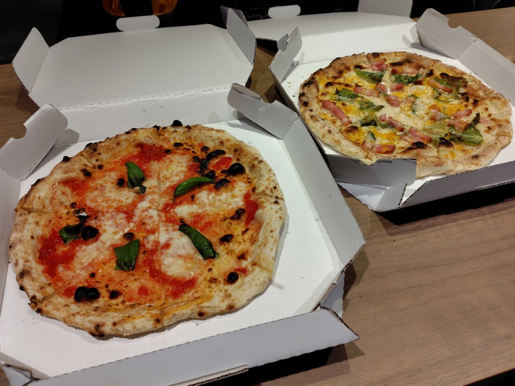 ホリイフードサービス(3077)【株主優待利用】ボンジョルノ食堂で溶岩パスタ、デザートセット!テイクアウトでピザ!